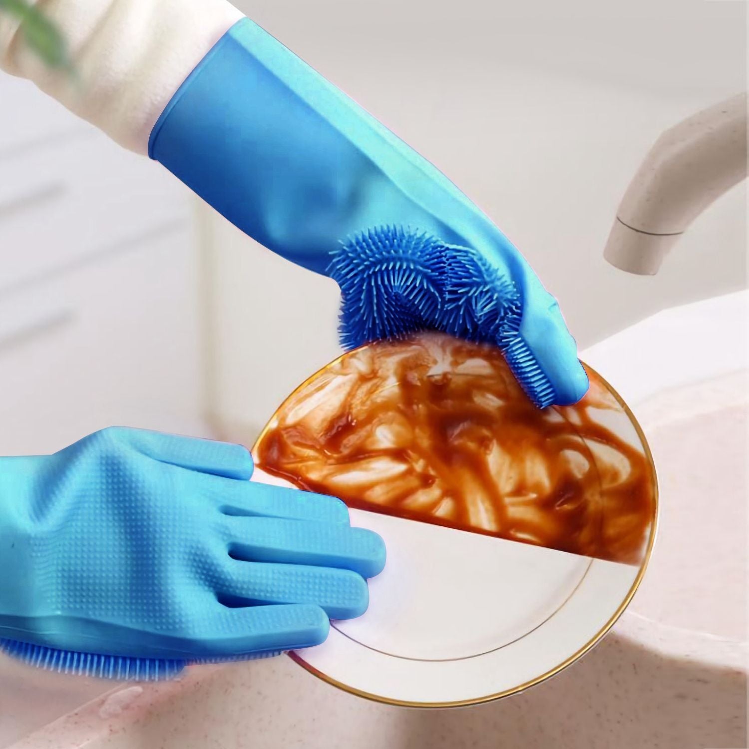 Flexible Bristled Dishwashing and Cleaning Gloves
