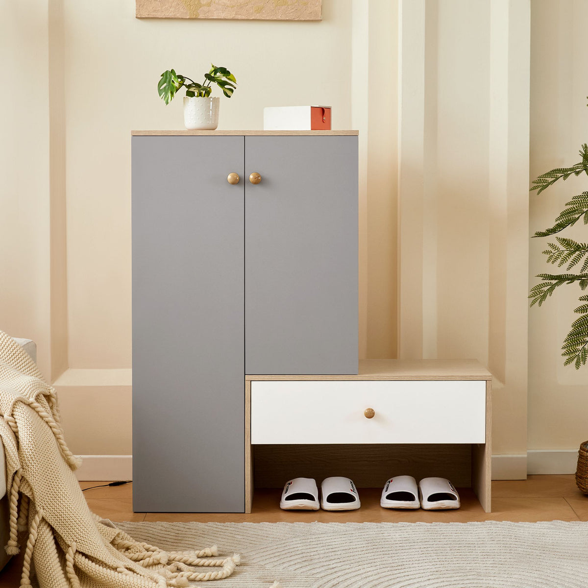 Shoe Storage Cabinet with Bench and Adjustable Shelves - Modern Design for Entryway