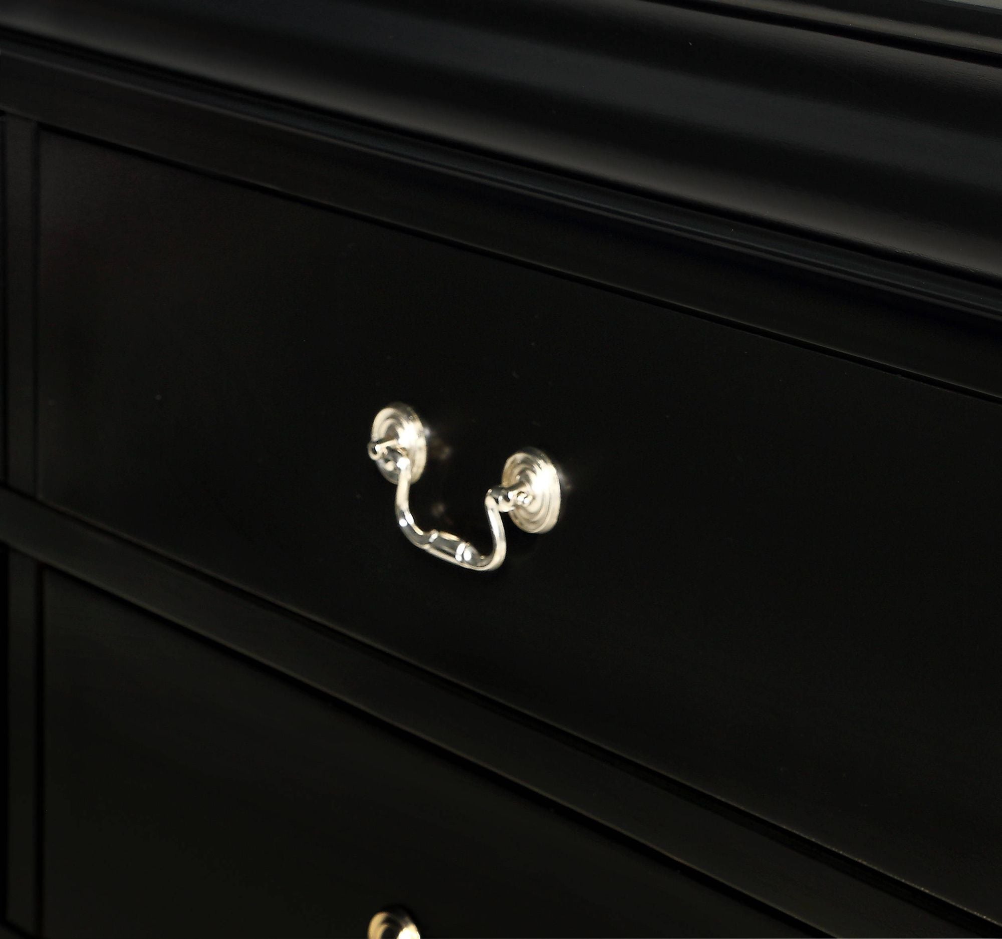 Streamline Your Space with a Classic Drawer Storage Organizer