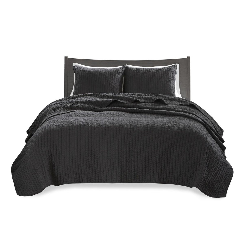 Reversible Black Channel-Quilted Bedding Set