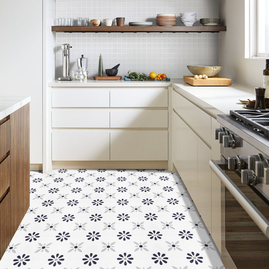 Self-Adhesive PVC Floor Tiles – water-ready & Non-Slip for DIY Home Improvement