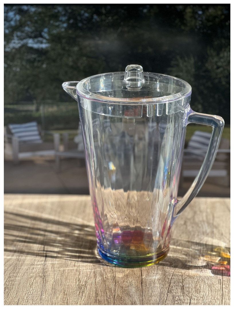 Rainbow Diamond-Cut Drink Pitcher with Lid and Spout