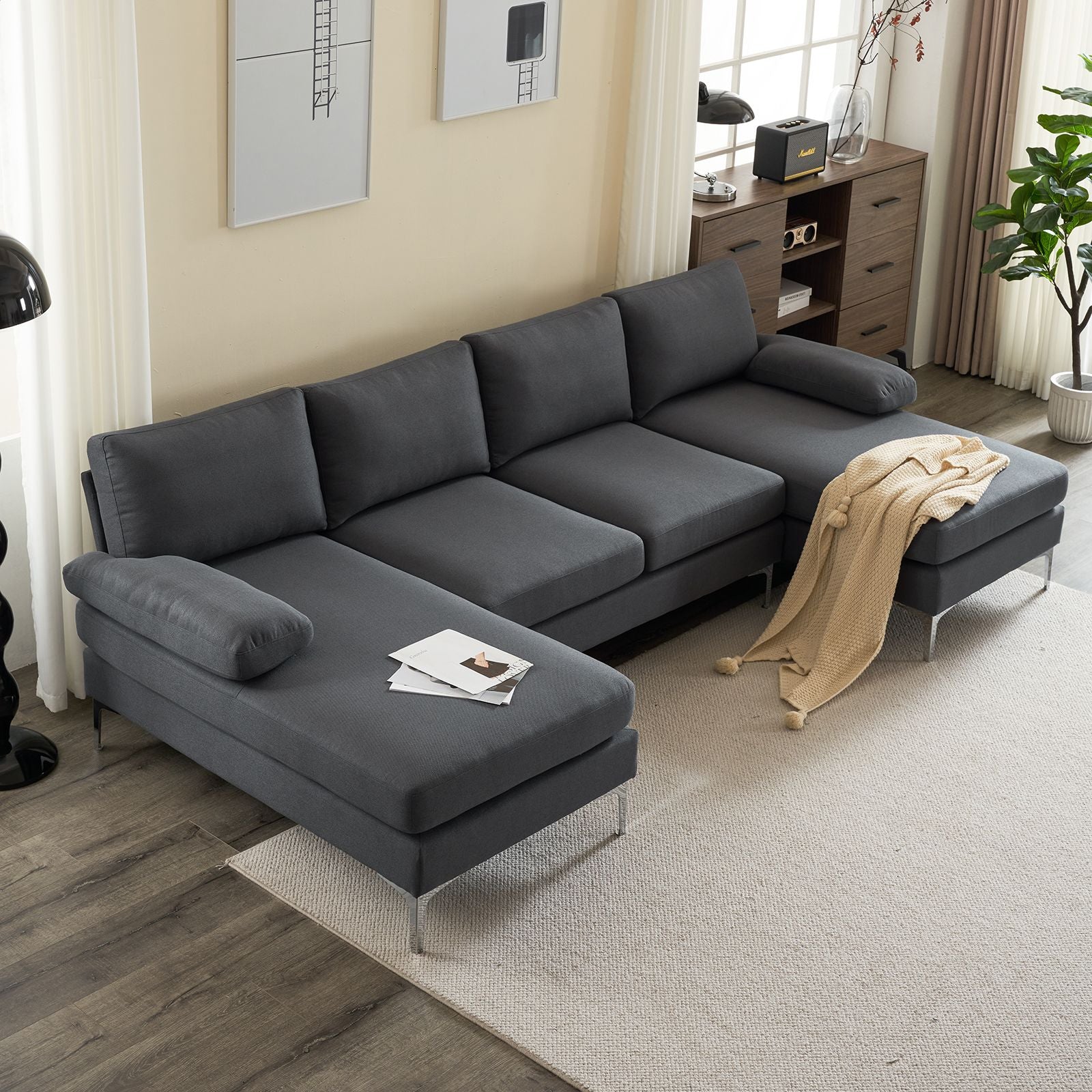 U-Shaped Modular Sofa for Relaxed Gatherings