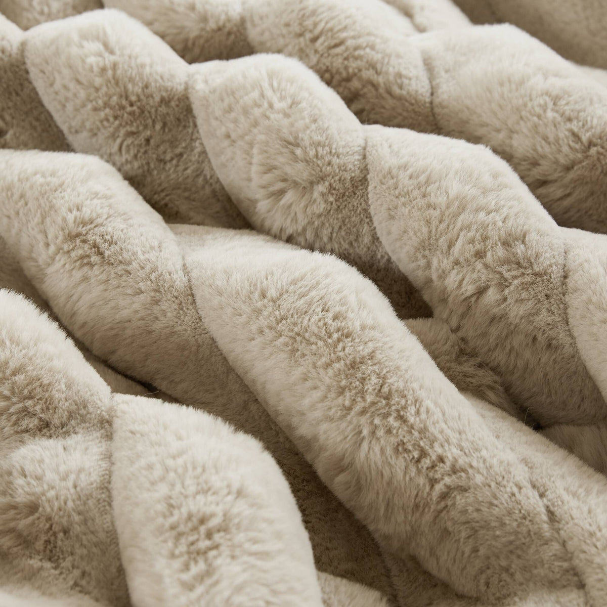 3 PCS King soft Faux Fur Ribbed Comforter Set Taupe
