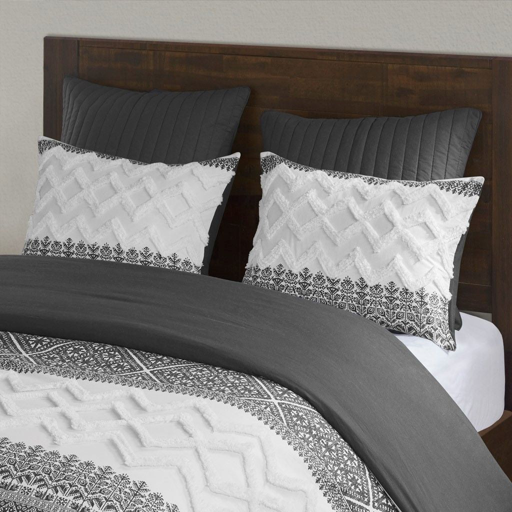 Botanical Comforter Set with Chenille Tufting