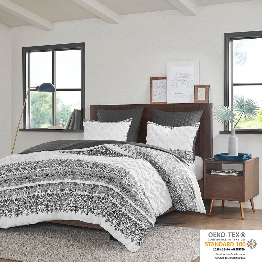 Botanical Comforter Set with Chenille Tufting