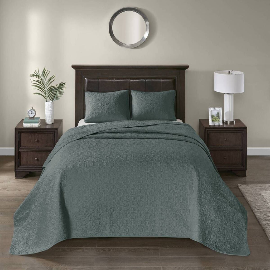 Balsam Green Reversible Quilt Set with Patterned Stitching