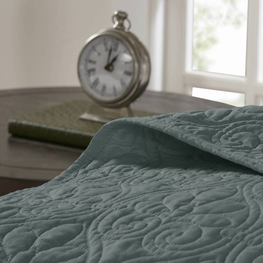 Balsam Green Reversible Quilt Set with Patterned Stitching