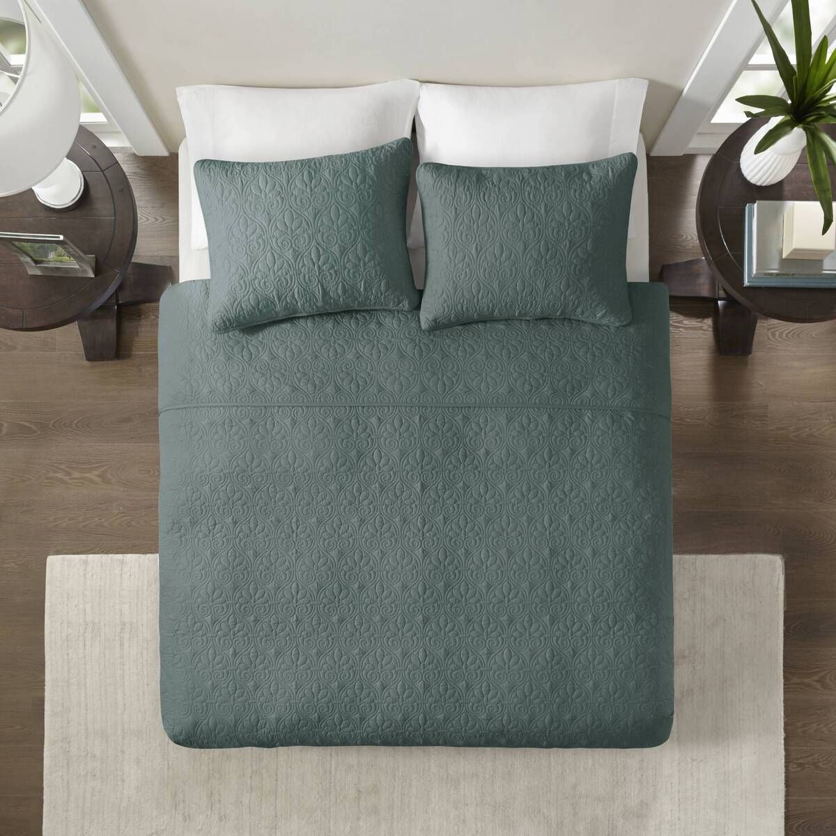 Balsam Green Reversible Quilt Set with Patterned Stitching