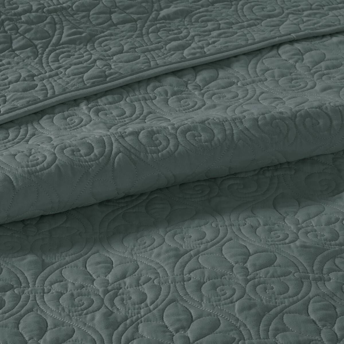 Balsam Green Reversible Quilt Set with Patterned Stitching