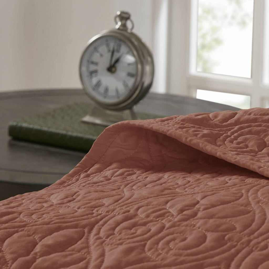 3 Piece Reversible Quilt Set Clay Red Full/Queen