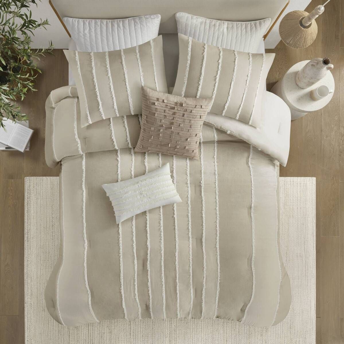 Striped Comforter Set with Clip-Jacquard Detail