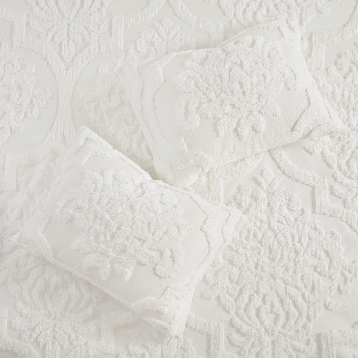 Off-White Tufted Damask Comforter Set
