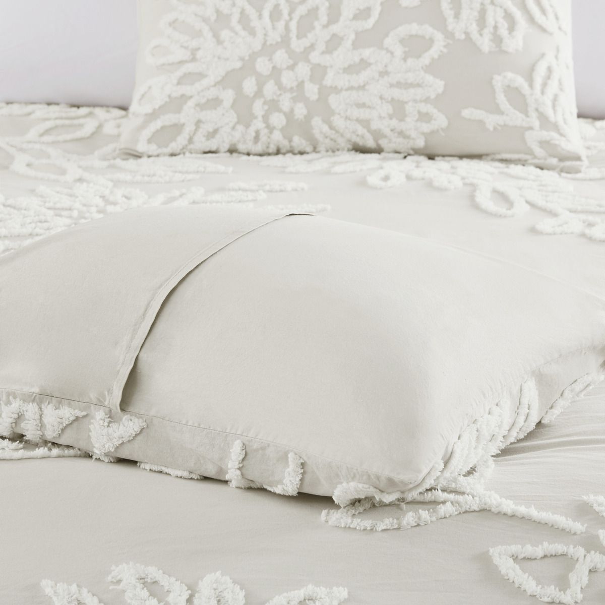 Off-White Tufted Floral Comforter Set
