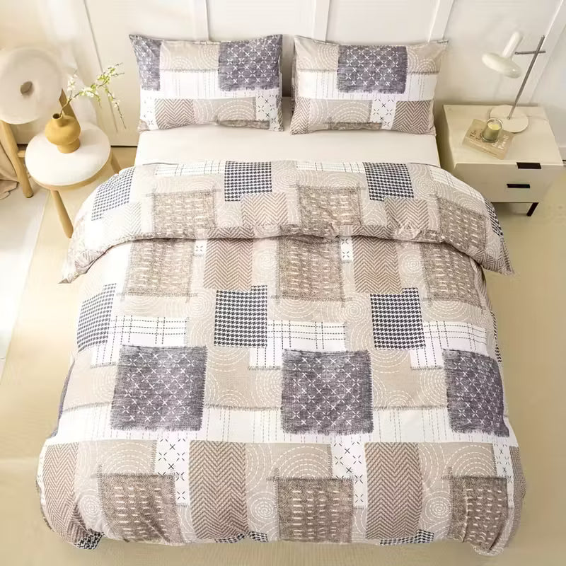 Coordinated Queen Comforter and Pillowcase Set