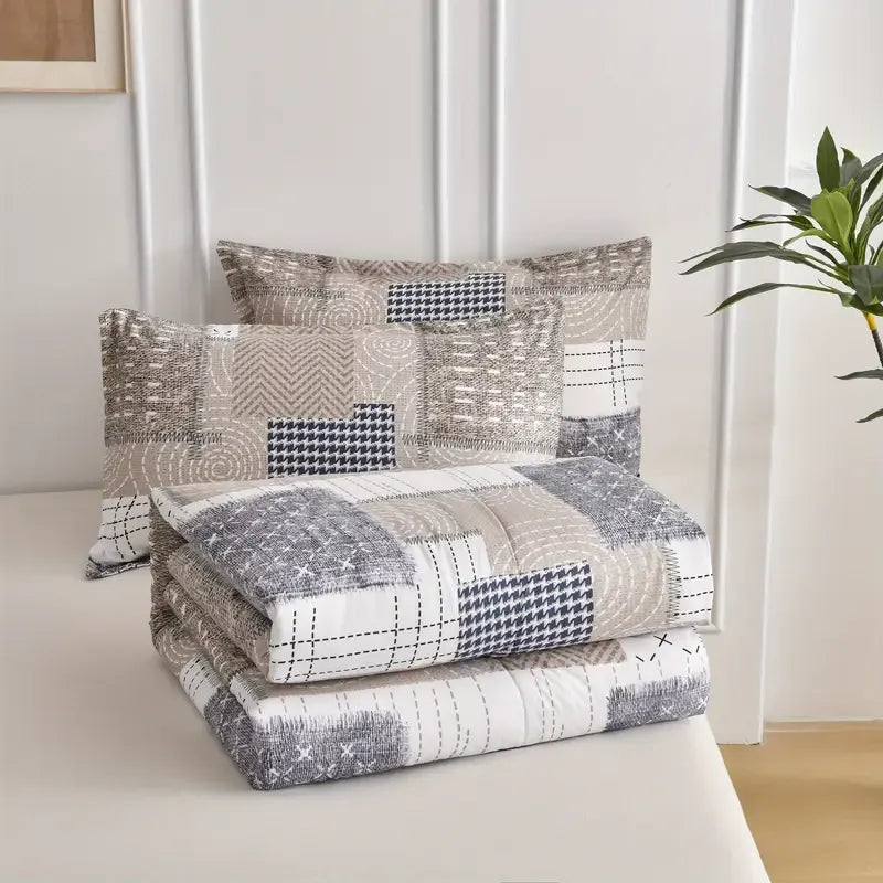 Coordinated Queen Comforter and Pillowcase Set