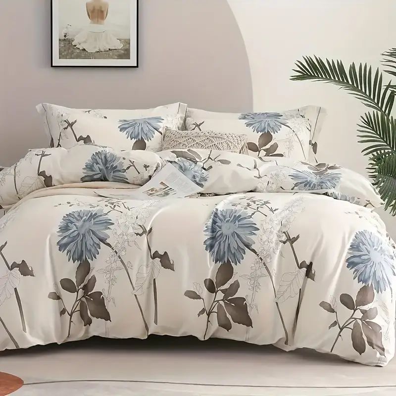Coordinated Queen Comforter and Pillowcase Set
