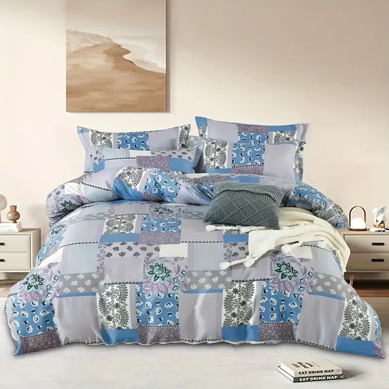 Coordinated Queen Comforter and Pillowcase Set