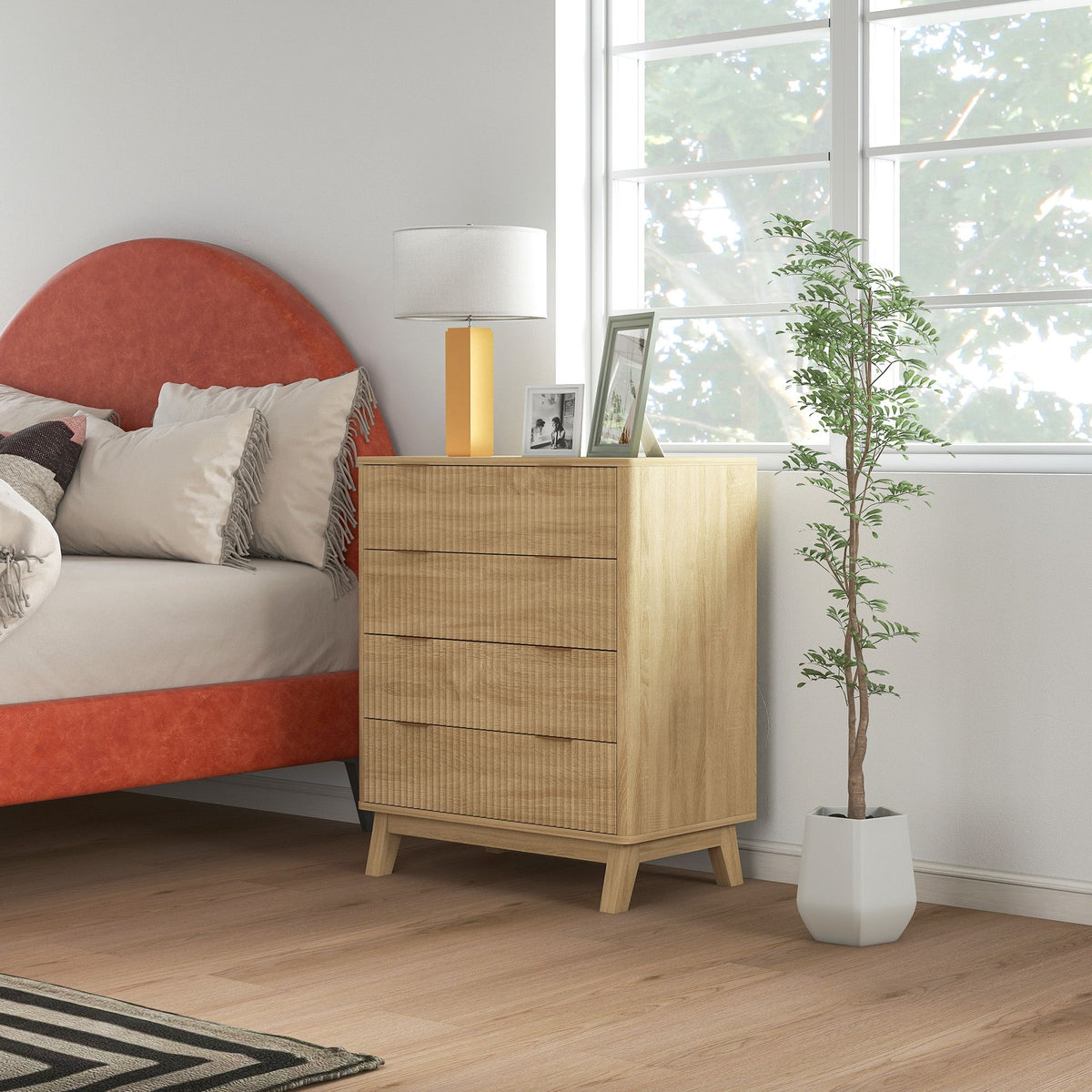4 Drawer Double Dresser for Bedroom, Fluted Chest of Drawers with Gold Finger Pulls and 4