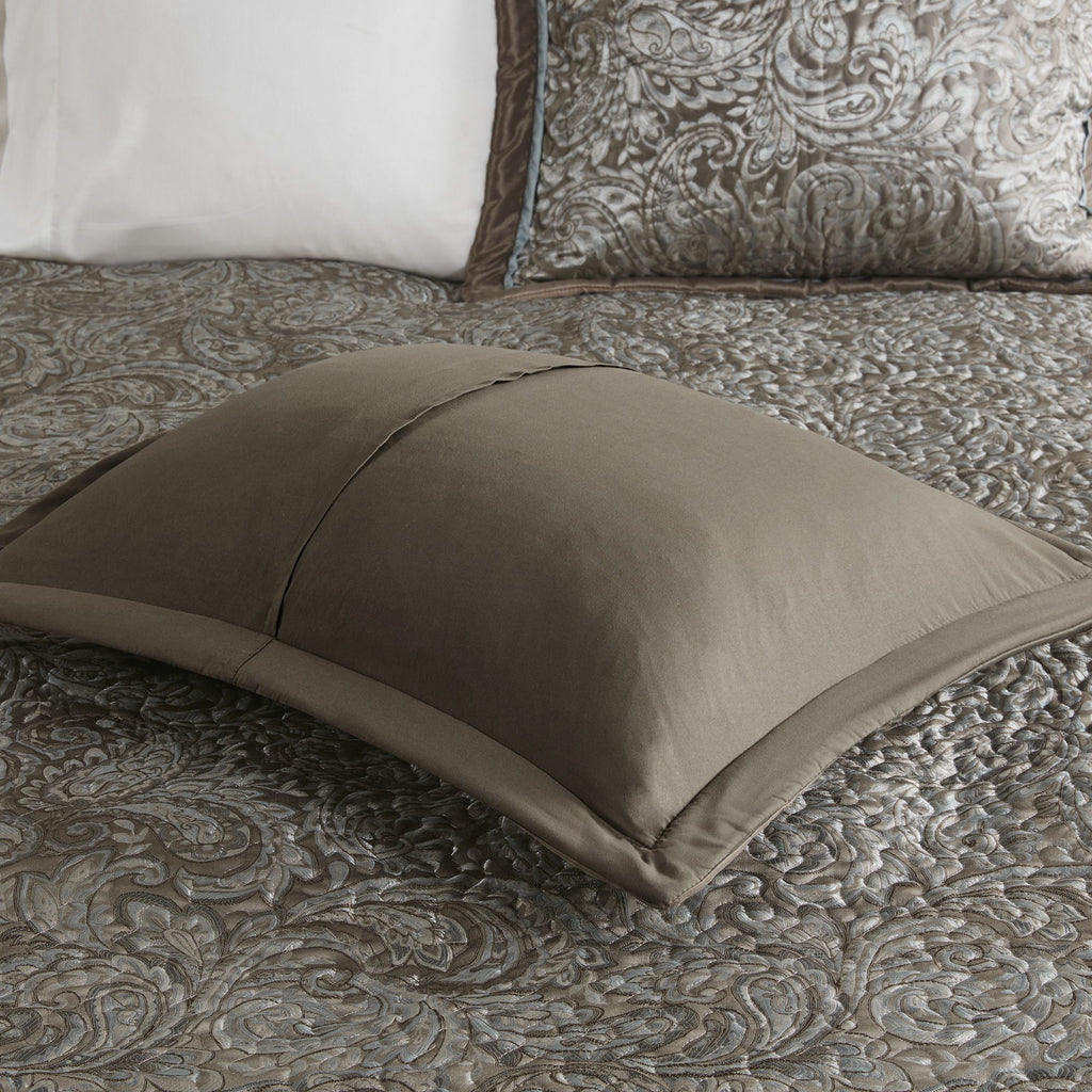 Reversible Jacquard Paisley Bedspread Set
