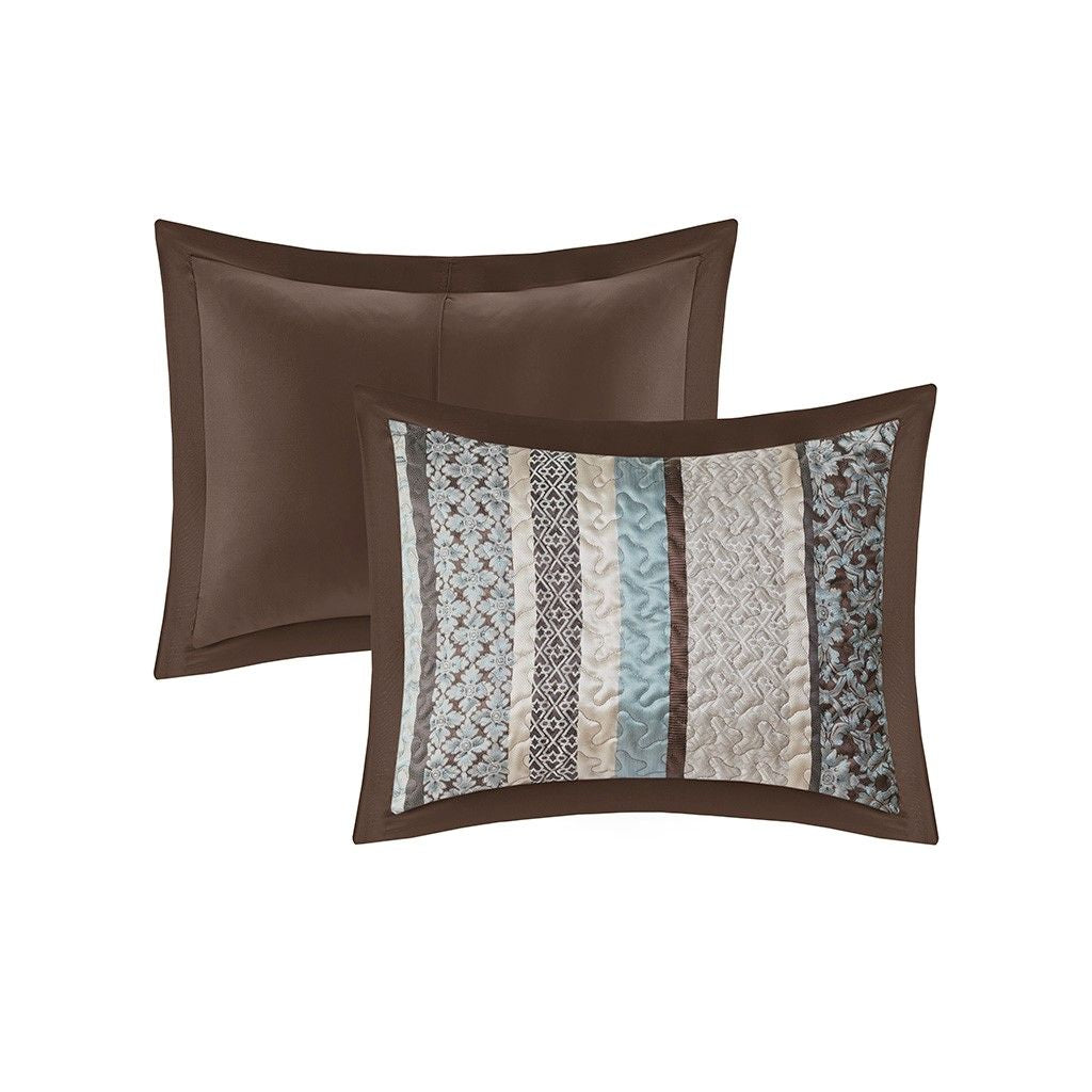 Blue Reversible Jacquard Quilt Set with Accent Pillows