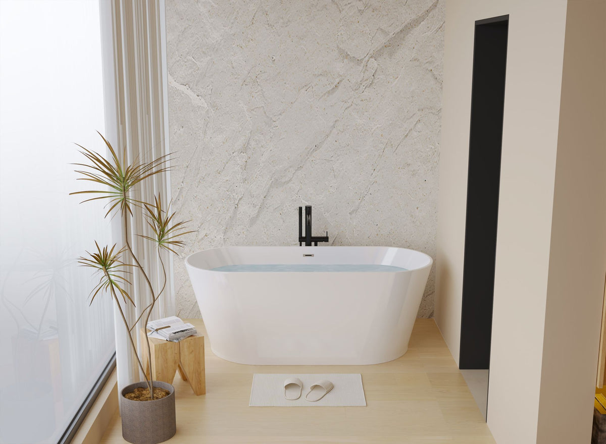 Glossy Freestanding Soaking Tub with Modern Lines