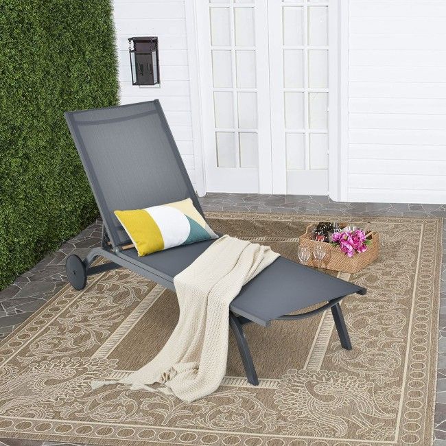 6-Position Adjustable Outdoor Recliner with Ergonomic Comfort