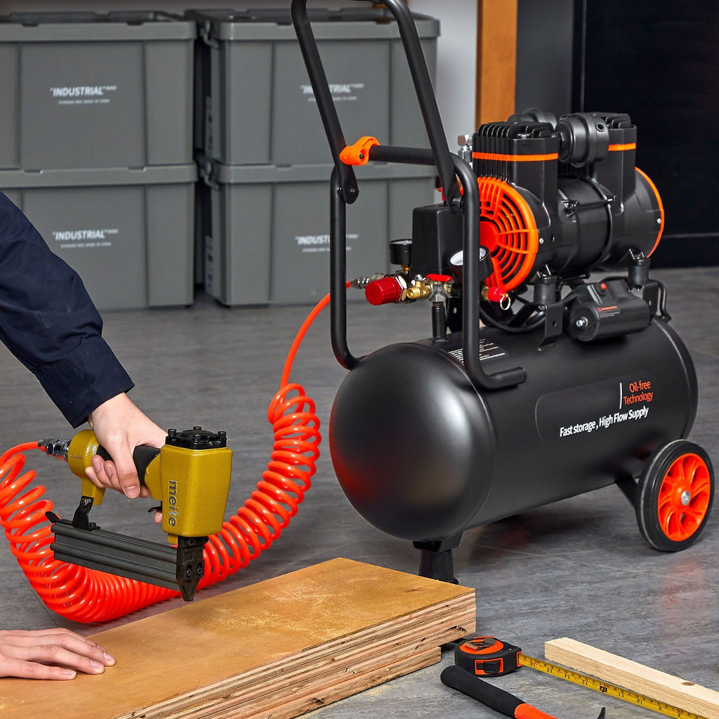 Oil-Free Air Compressor with Noise Reduction Design
