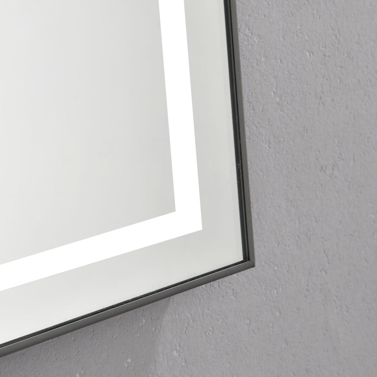 Front- and Backlit LED Vanity Mirror with Anti-Fog Control