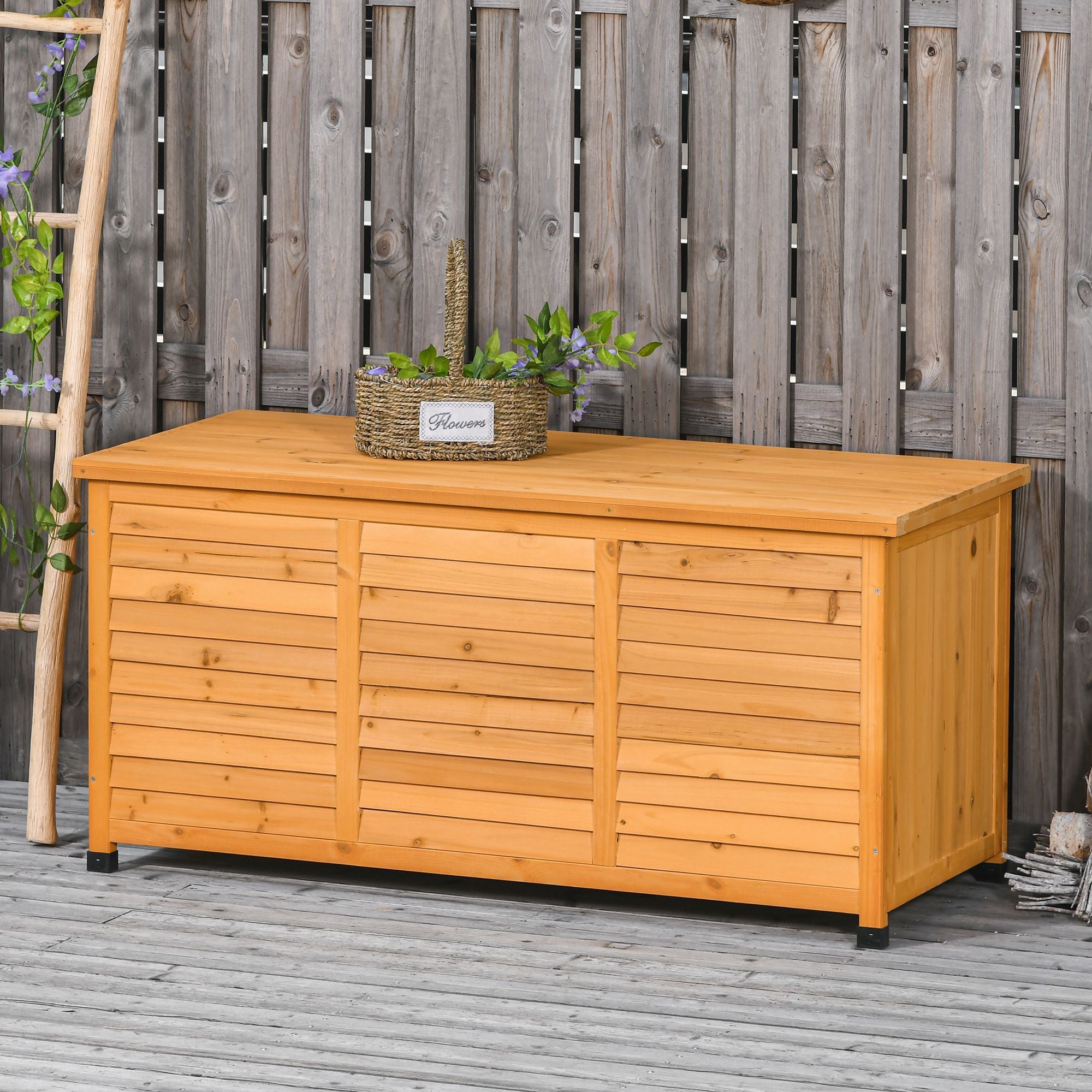 Spacious Outdoor Deck Box with Ventilation and Seating
