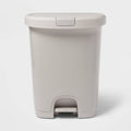 Step Trash Can with Locking Lid – 7.7 Gallon Hands-Free Waste Bin