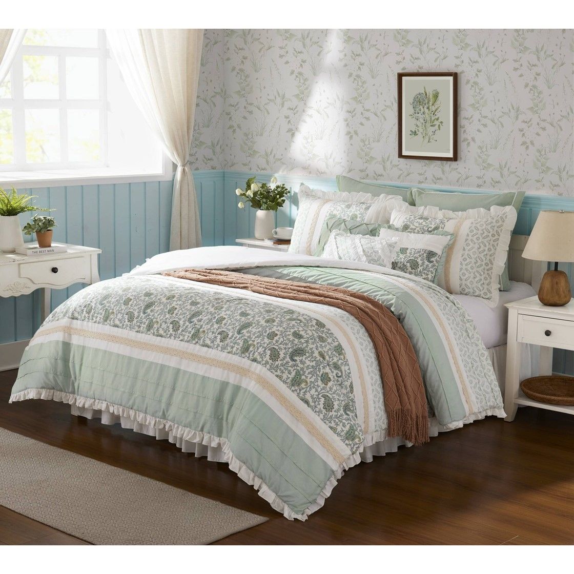 Paisley Comforter Set with Pintucked Shabby Chic Detail
