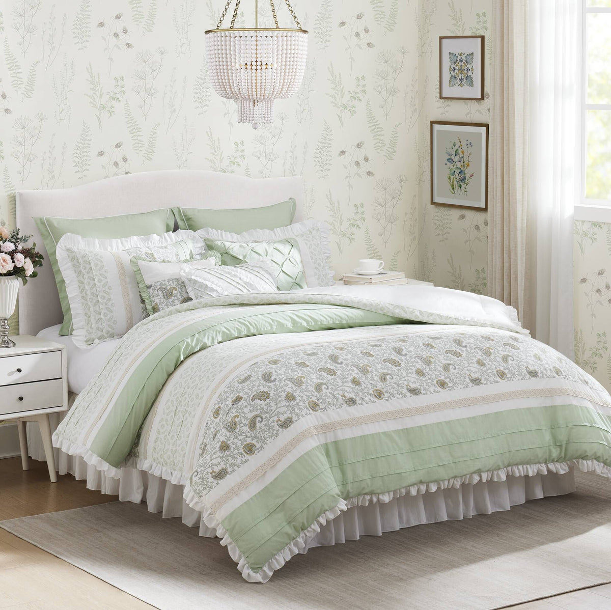 9-Piece Floral Comforter Set – Queen