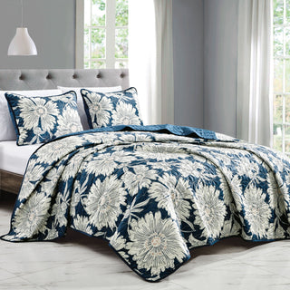 Asira 3-Piece Bedspread Set for a Modern Bedroom