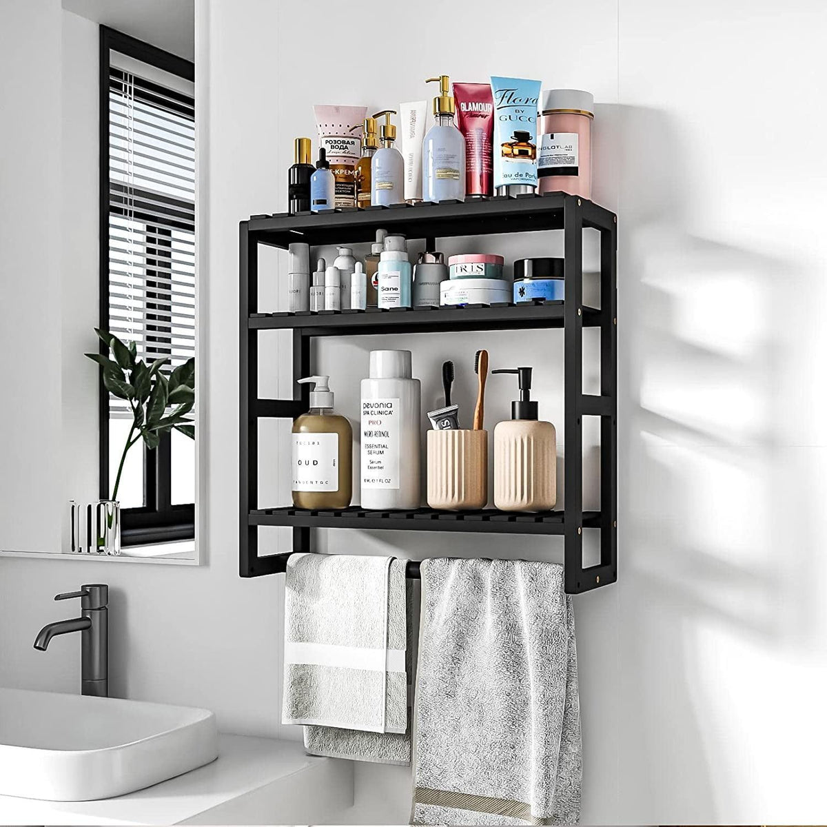 Adjustable 3-Tier Bathroom Shelf with Towel Bar – Space-Saving Organizer