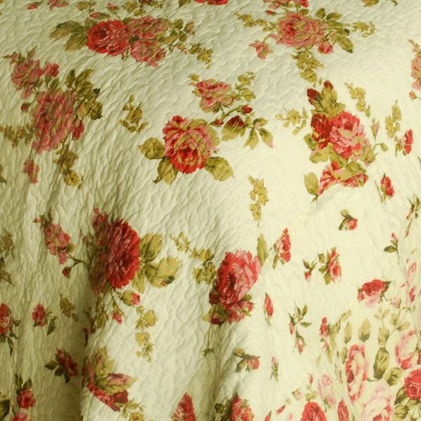 Beauty of Light Reversible Vermicelli-Quilted Set