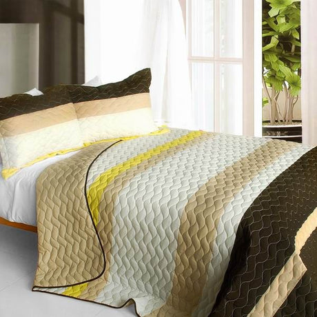 Best Home Decoration Vermicelli Patchwork Quilt Set