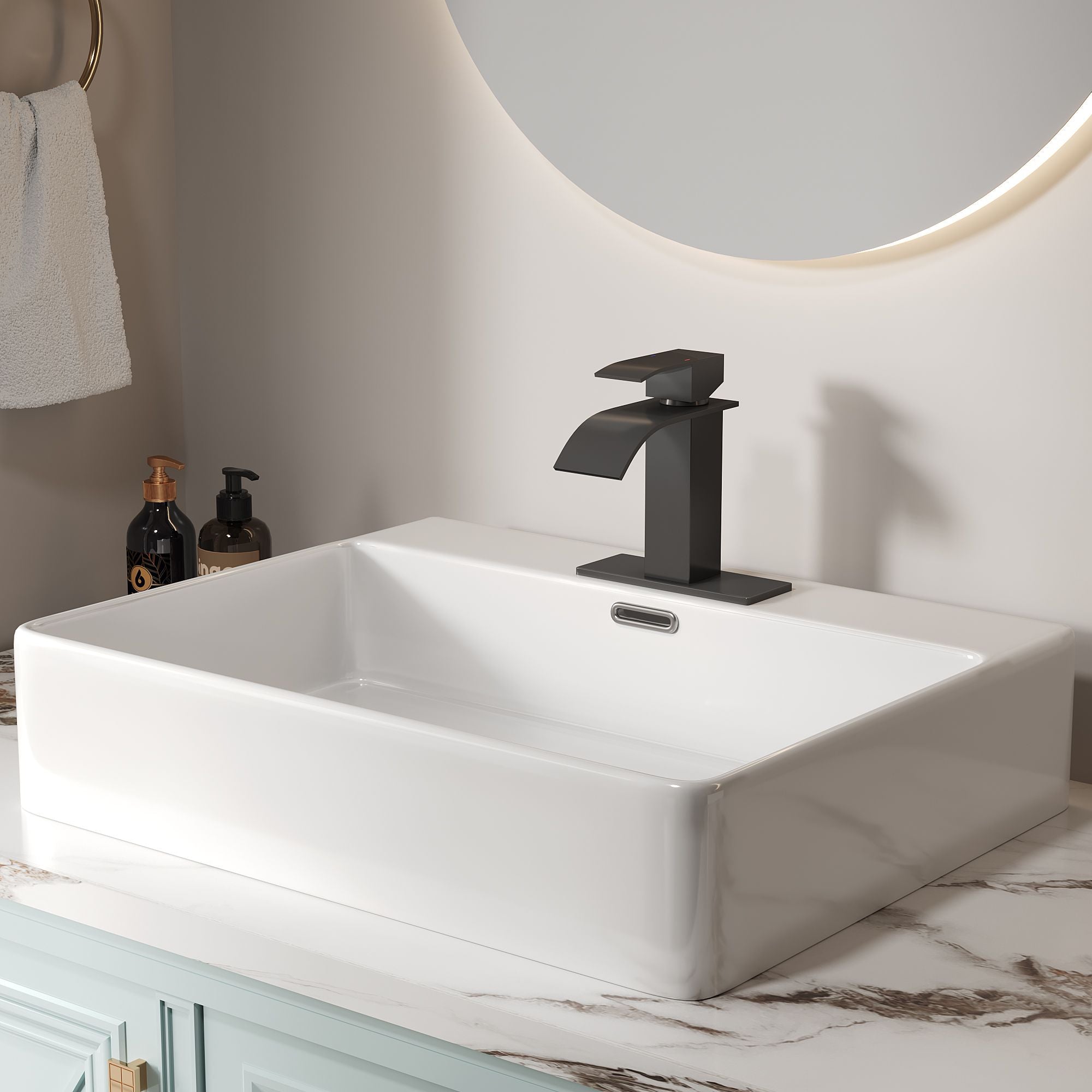 Bothwa Home Harlow Single Handle Bathroom Faucet in Matt Black