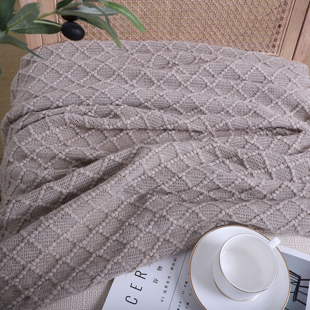 Coffee Diamond Pattern Knitted Throw Blanket with Tassels – Cozy Home Accent
