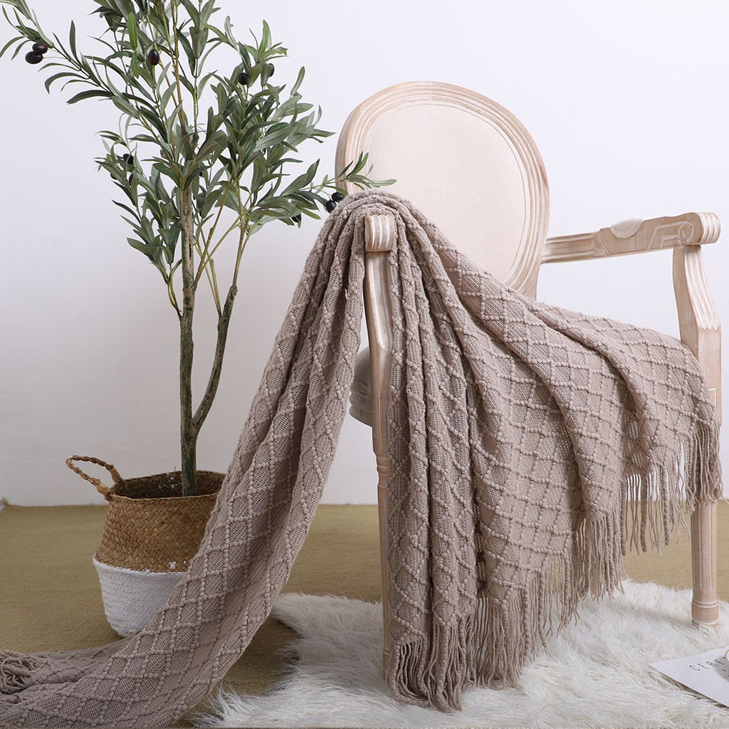 Coffee Diamond Pattern Knitted Throw Blanket with Tassels – Cozy Home Accent
