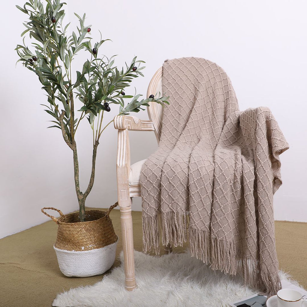 Coffee Diamond Pattern Knitted Throw Blanket with Tassels – Cozy Home Accent