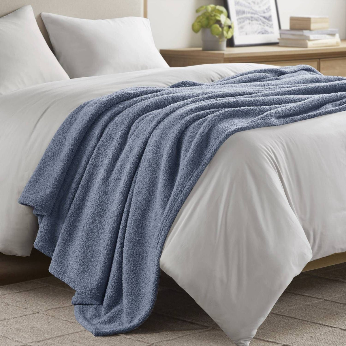 Dream Soft Blanket Twin – Soft, Neutral Hues, All-Season Comfort