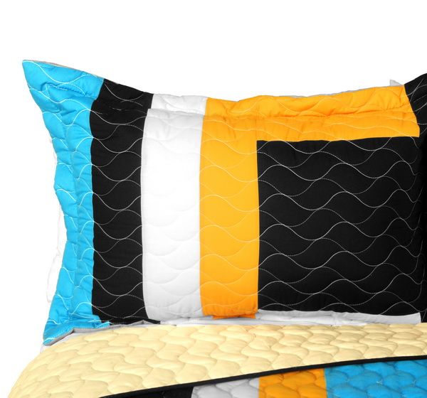 Drive Till Dawn Vermicelli Patchwork Quilt Set