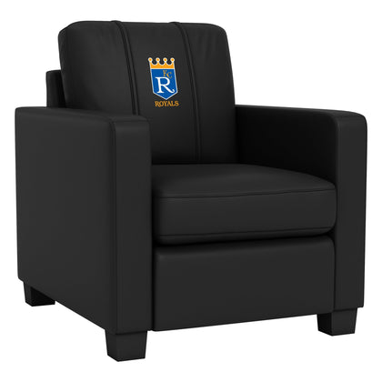 Dyno Stationary Club Chair: Maximize Space Without Sacrificing Style