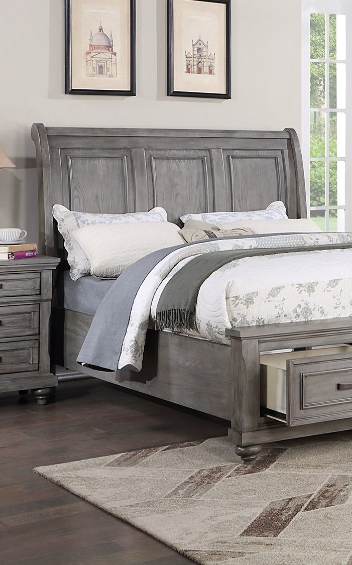 Vintage-Inspired Eastern King Sleigh Bed with Storage