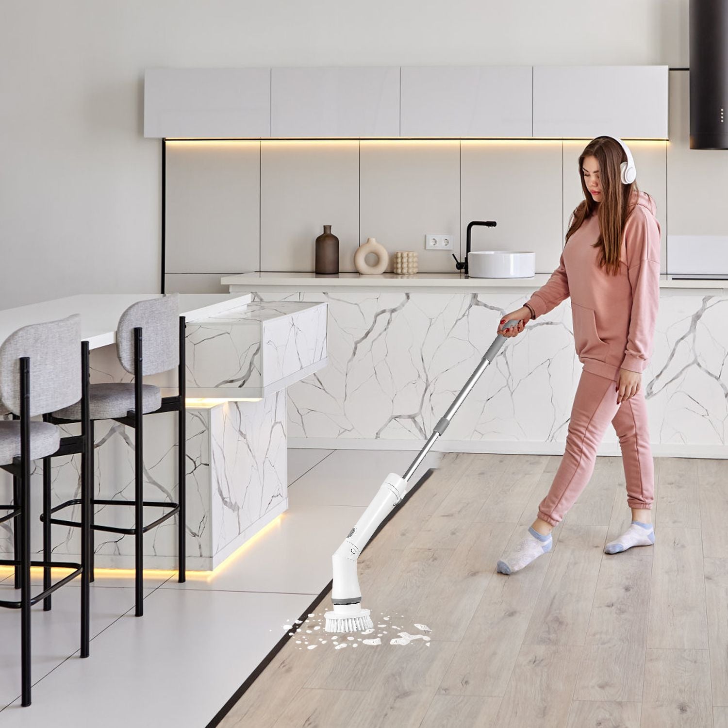 Cordless Electric Spin Scrubber with 6 Brush Heads and Telescopic Arm