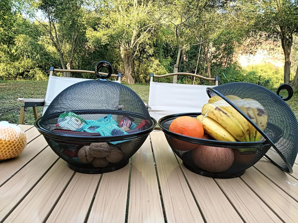 Covered Apple Fruit Baskets for Display and Rinsing
