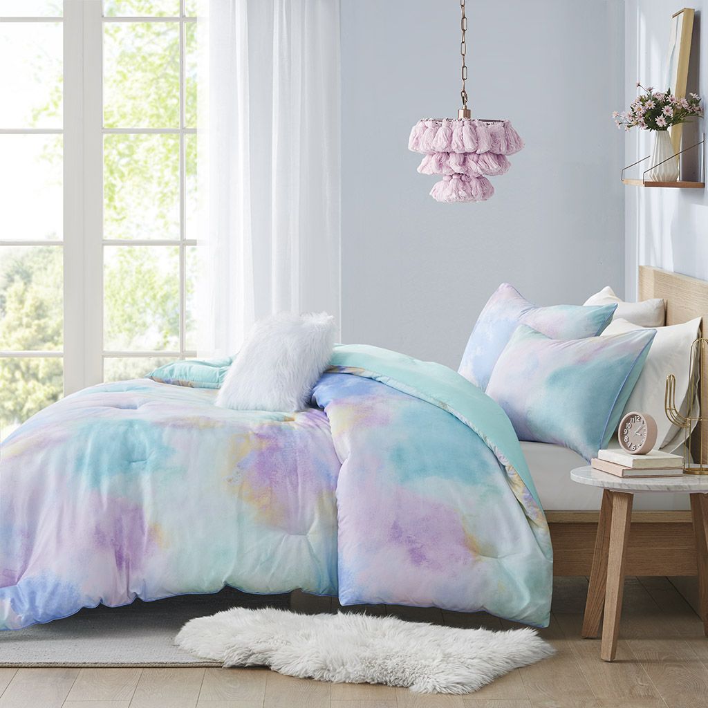 Watercolor Tie-Dye Comforter Set with Furry Accent Pillow