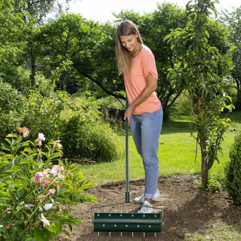 Rolling Manual Lawn Aerator with Detachable Handle