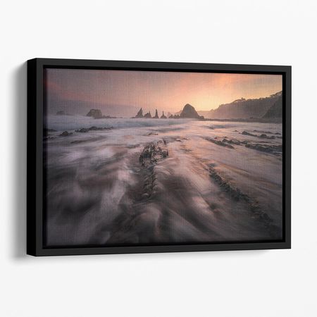 Gueirua Floating Framed Canvas Wall Art